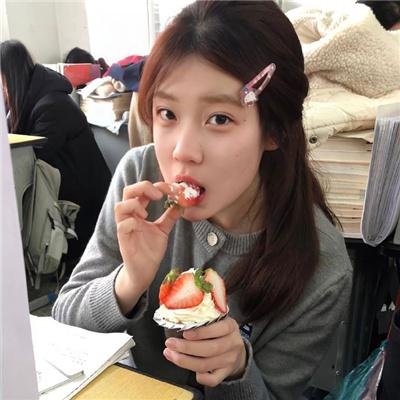 艾蜜莉·布莱尔的秘密